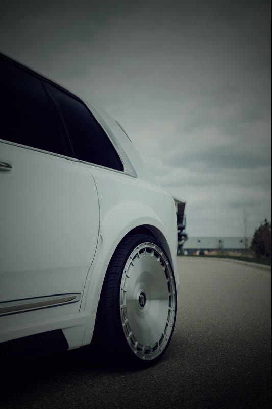 Rolls-Royce Cullinan, photo 3